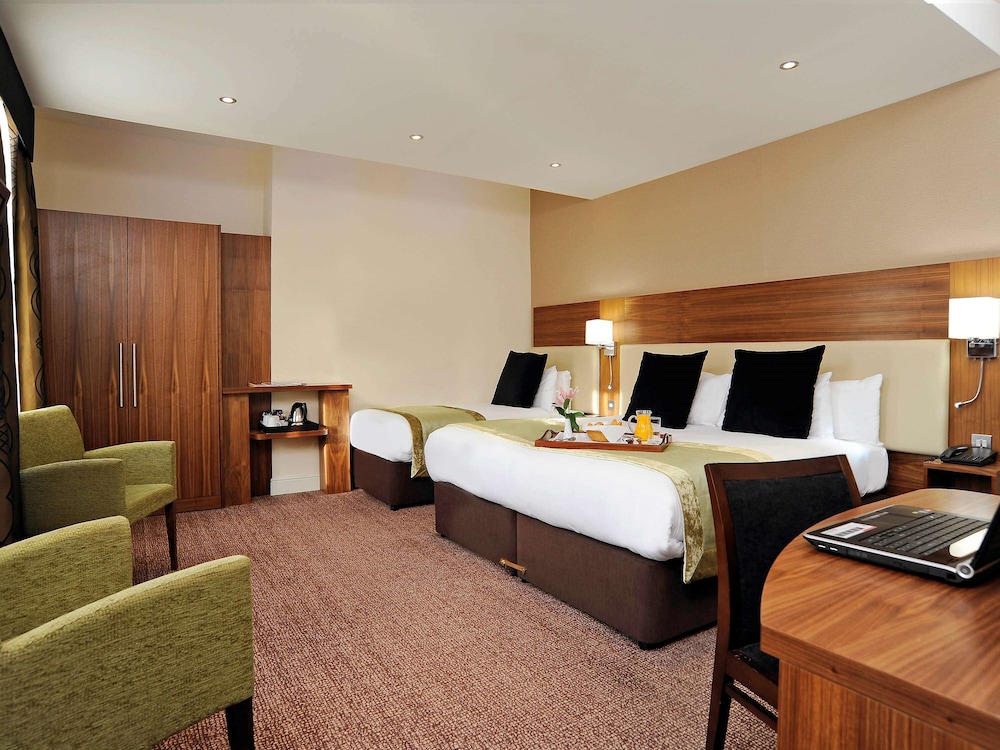 London Bloomsbury Square Hotel 13/71