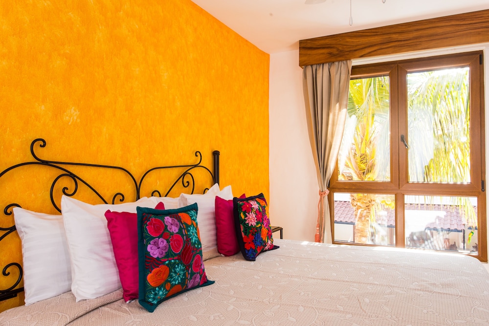 El Pueblito Sayulita 23/75