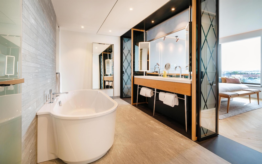 Andaz Munich Schwabinger Tor 74/76