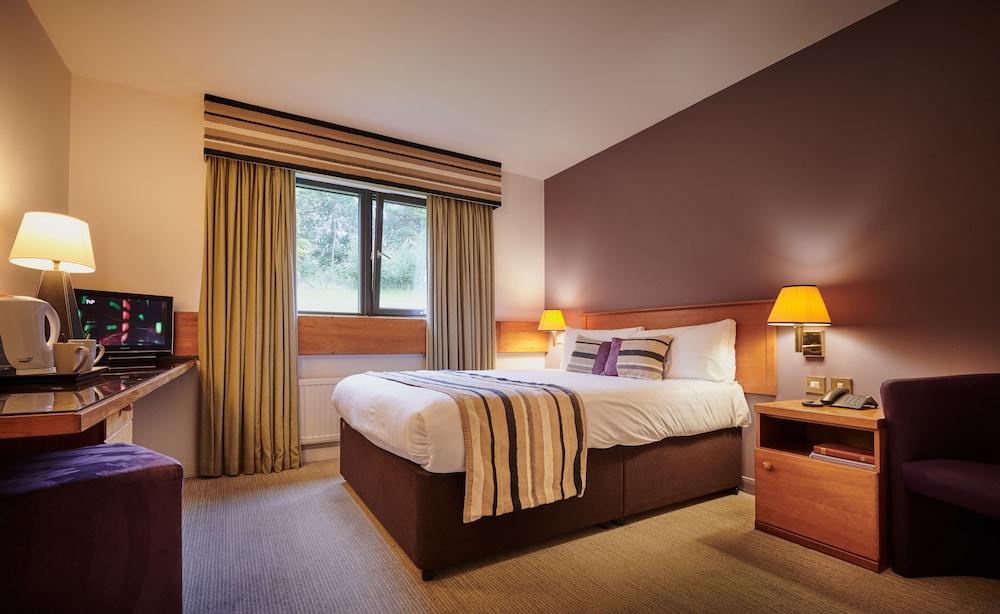 Stirling Court Hotel 27/63