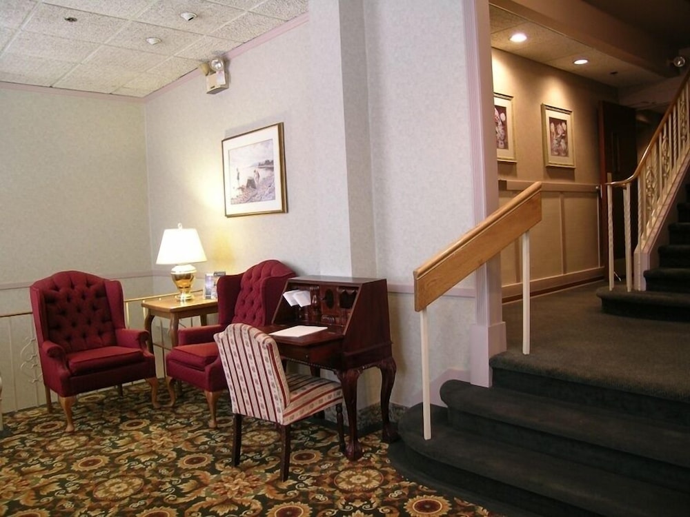 Kingston Hotel 40/63
