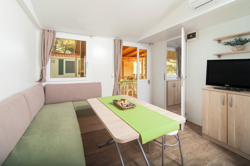 Camping Paklenica - Mobile Homes 26/55