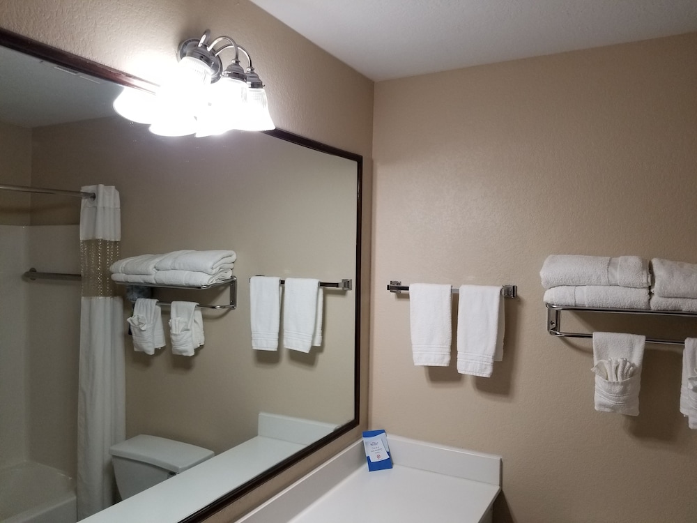 Baymont By Wyndham Plainfield/ Indianapolis Arpt Area 10/32