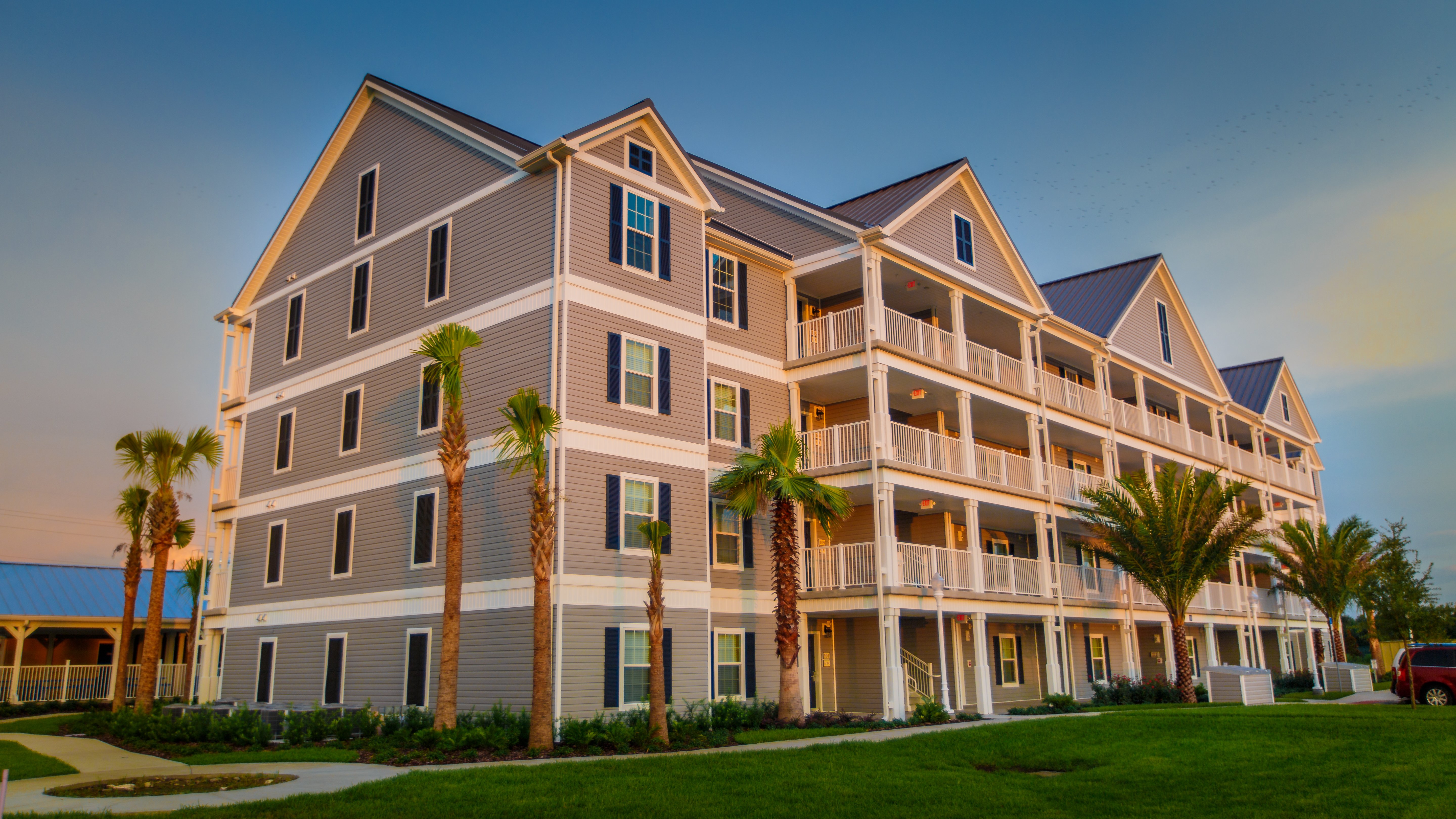 Holiday Inn Club Vacations Orlando Breeze Resort 2/55