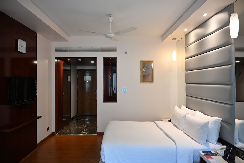 Daspalla Hotel Hyderabad 23/65