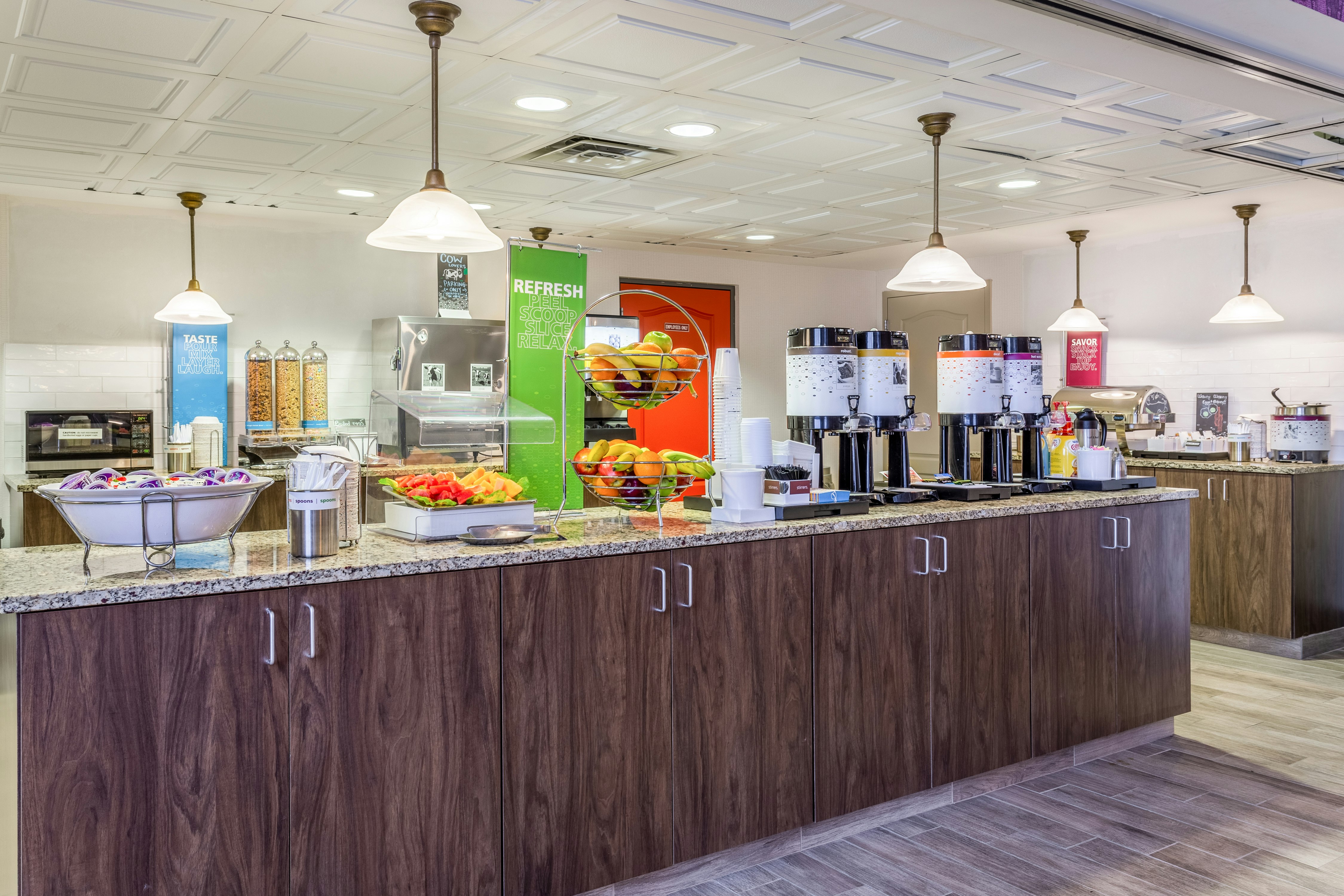 Hampton Inn & Suites Chicago-Libertyville 8/13