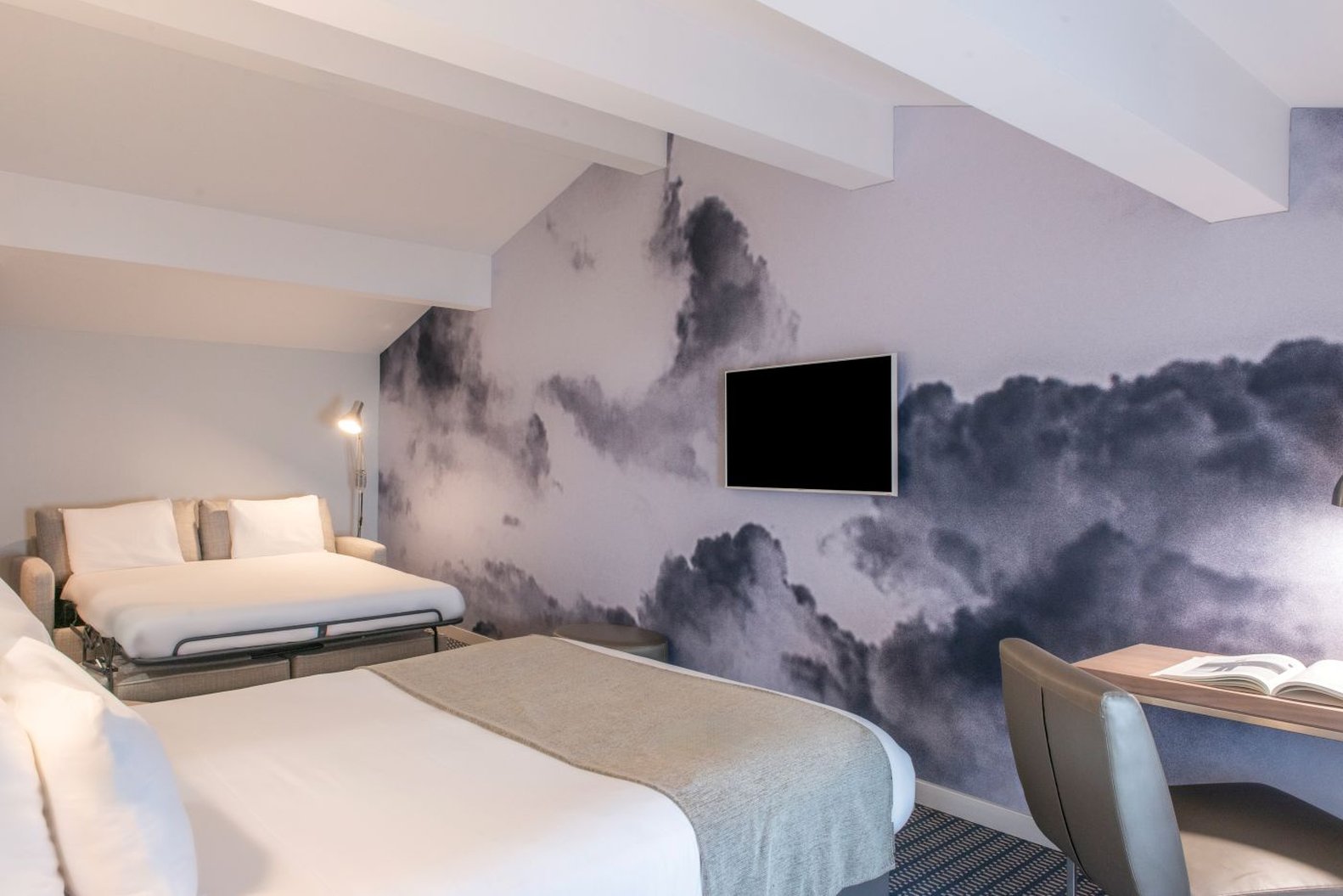 Le Grand Balcon Hotel 45/68