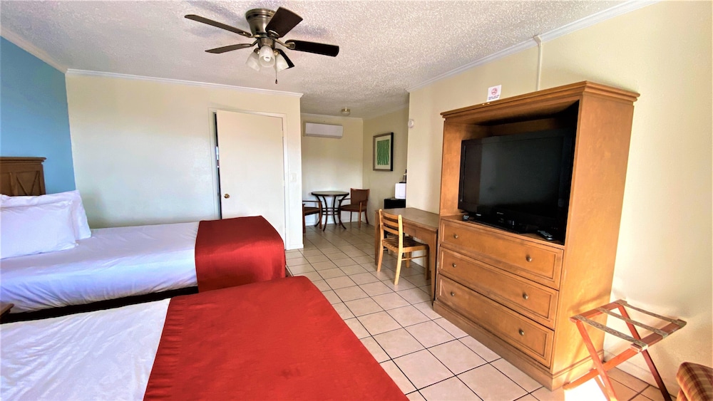OYO Hotel Rockport- Bay View 42/54