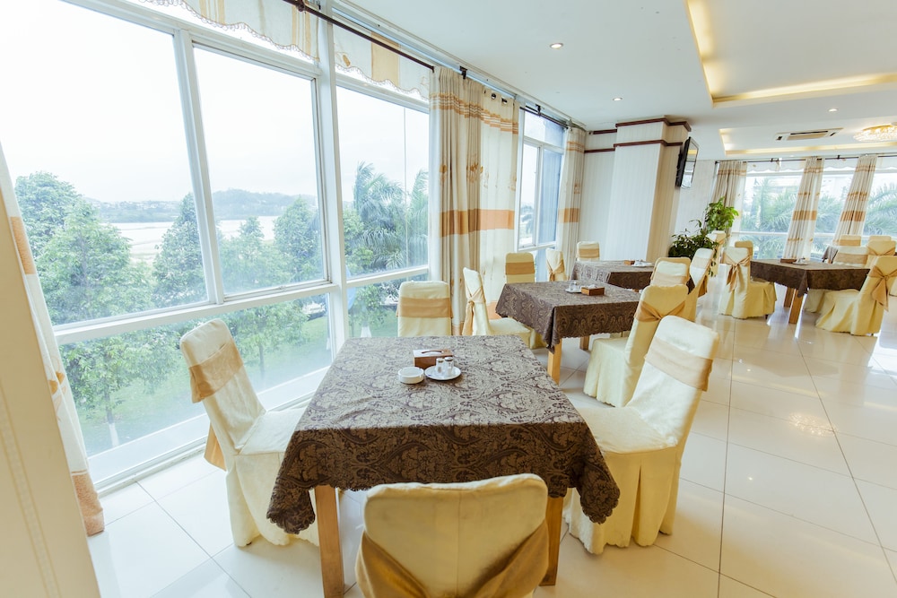 Thien An Riverside Hotel 31/50
