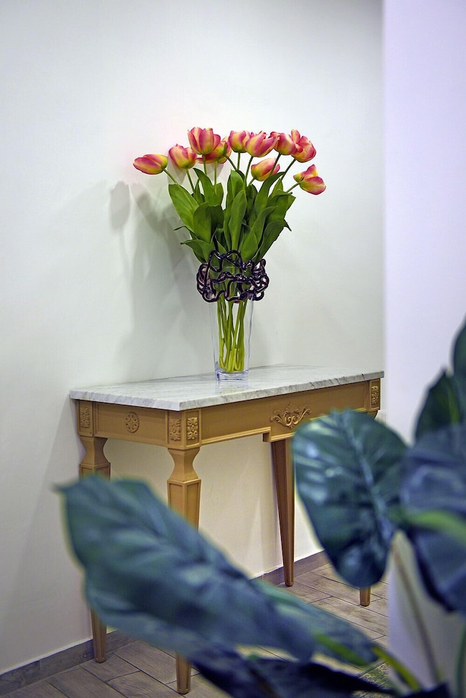 Napoli Rooms&Suite 9/50