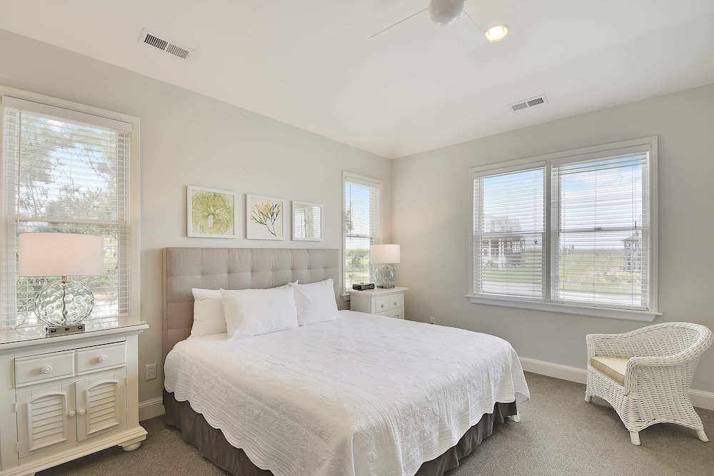 3 Bedrooms, Swan, Residence