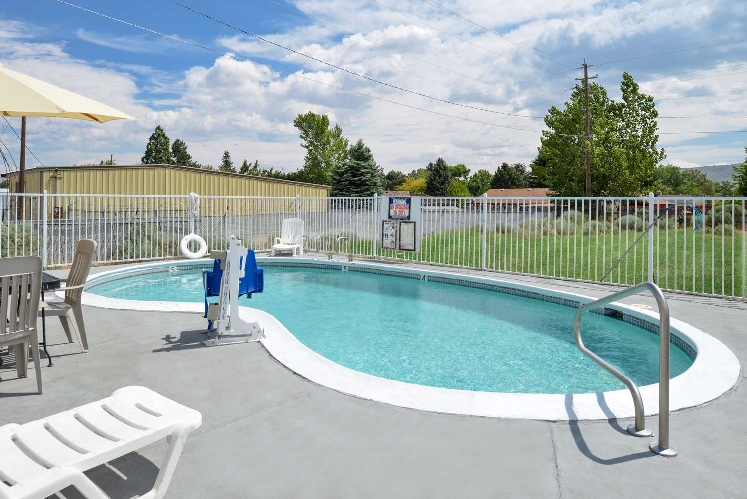 Americas Best Value Inn Carson City 36/42