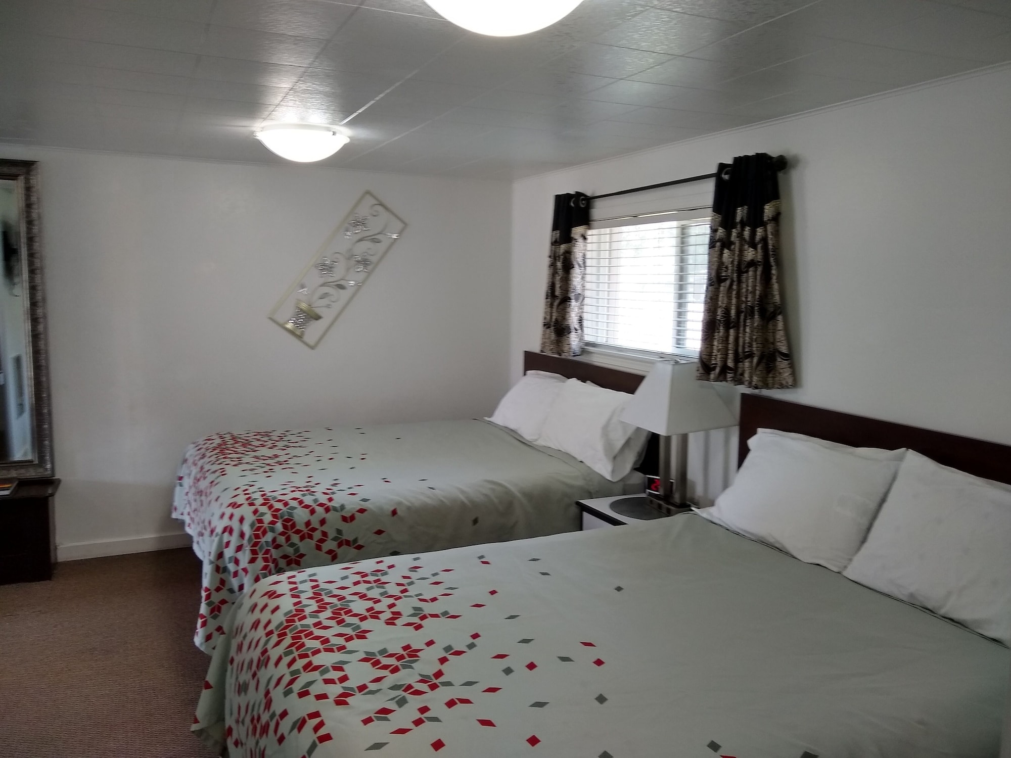 ROOM, 2 QUEEN BEDS