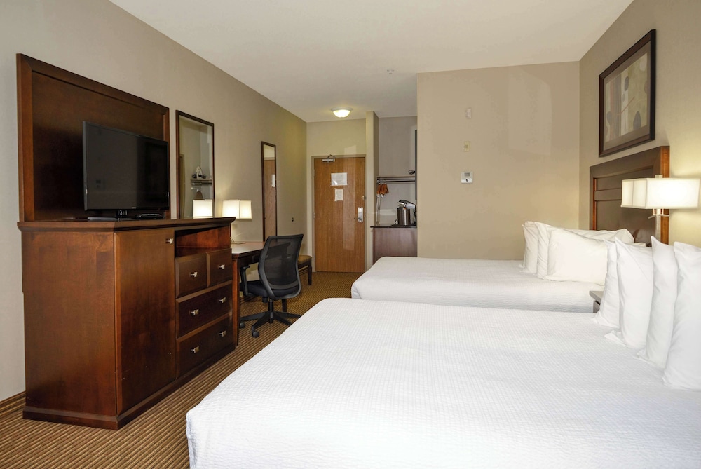 Coast, 2 Queen Beds