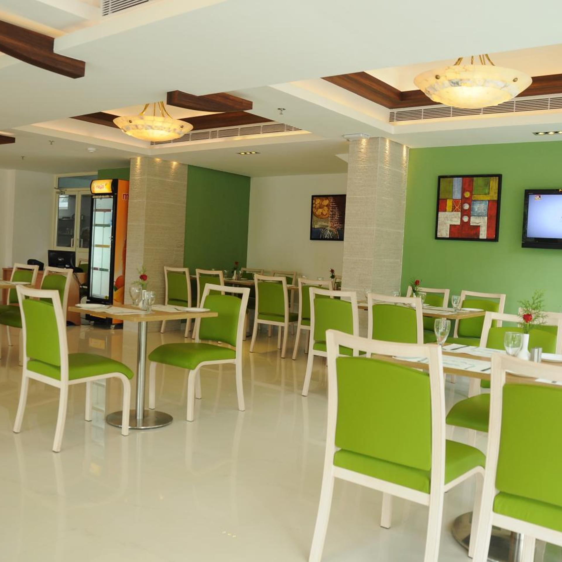 Biverah Hotel Suites 16/20