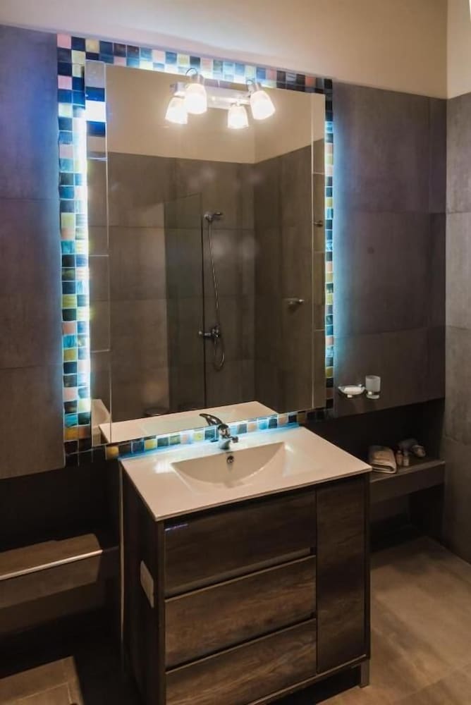 Plaza Paradiso Petit Hotel 32/62