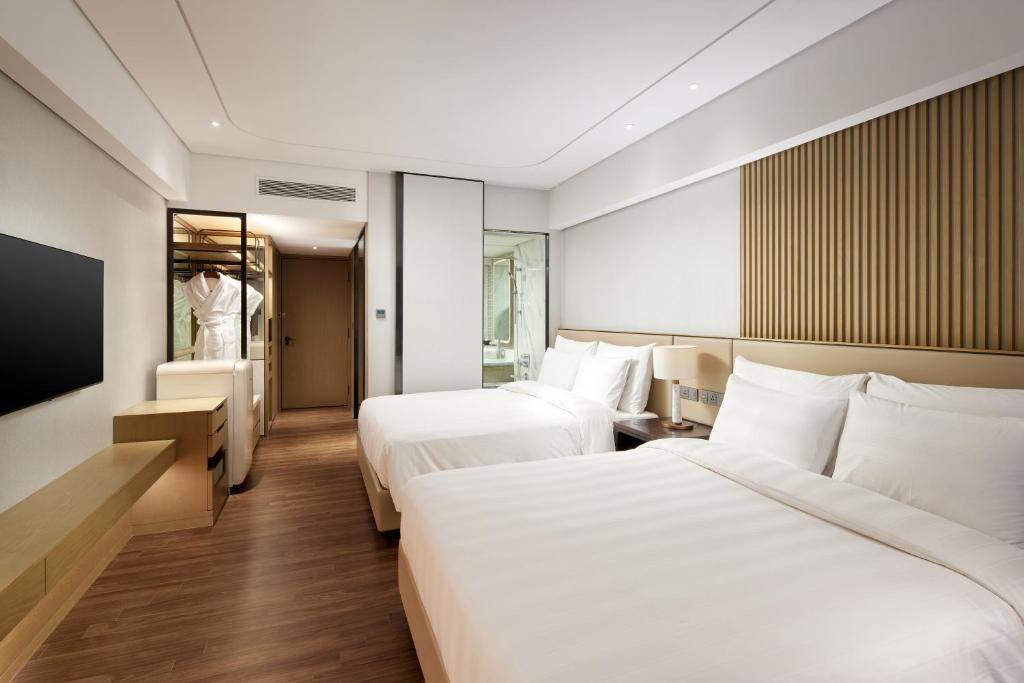 Residential, Deluxe, 2 Double Beds