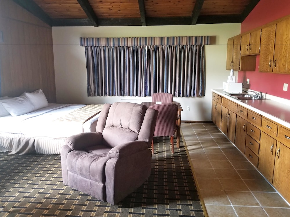 Americas Best Value Inn Hinckley 21/25