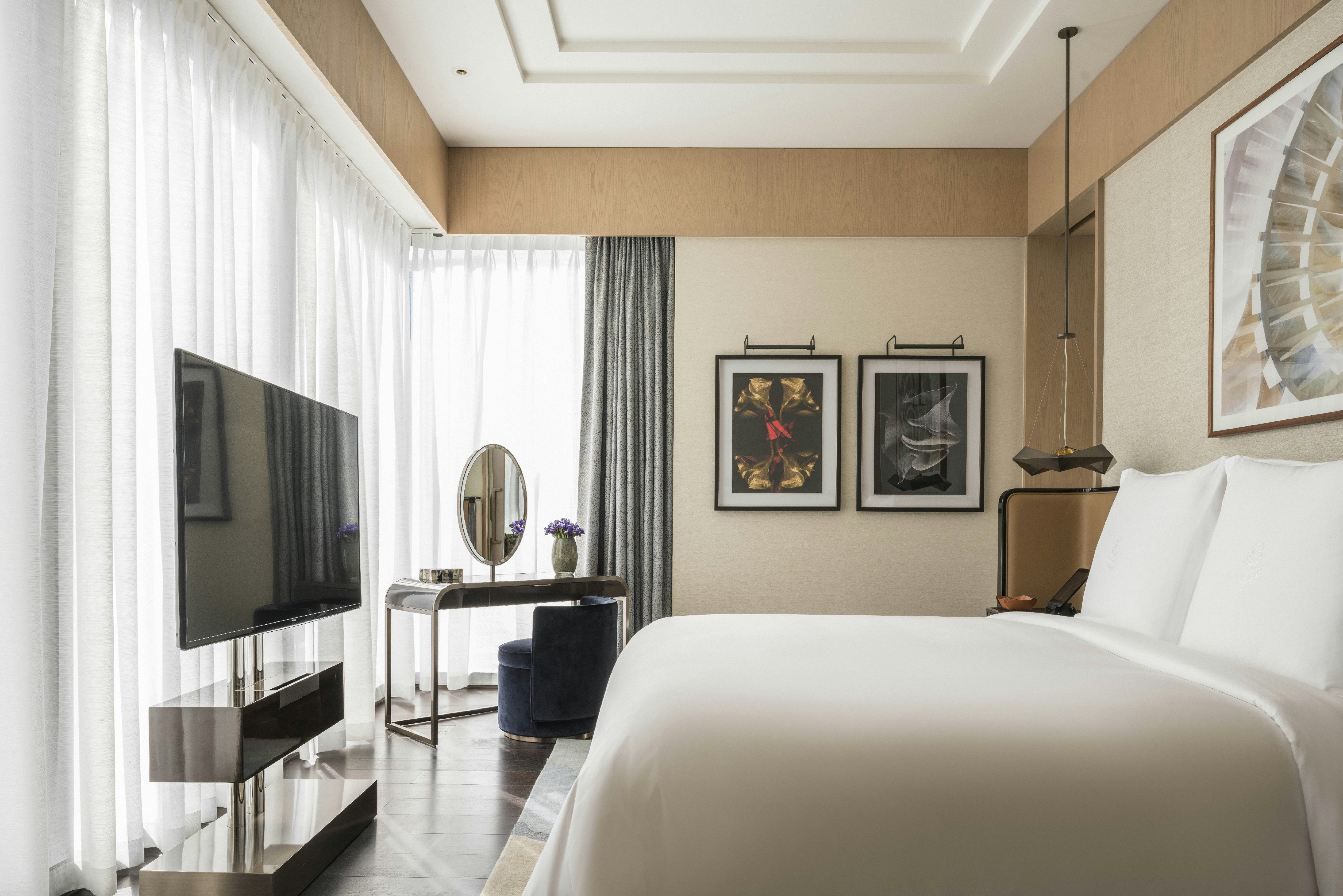 Four Seasons Hotel Dubai International Financial Centre 11/86