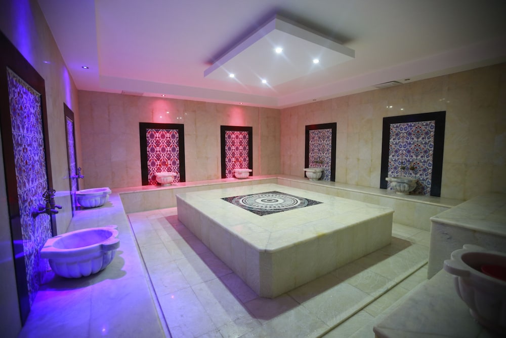 Almera Park Apartments 40/73
