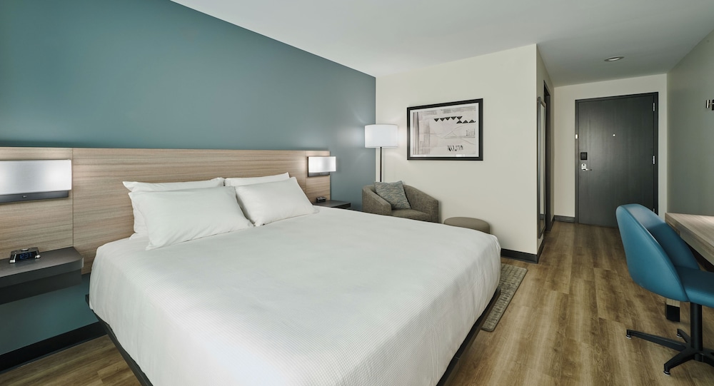 Boston Woburn Burlington Hotel 15/49