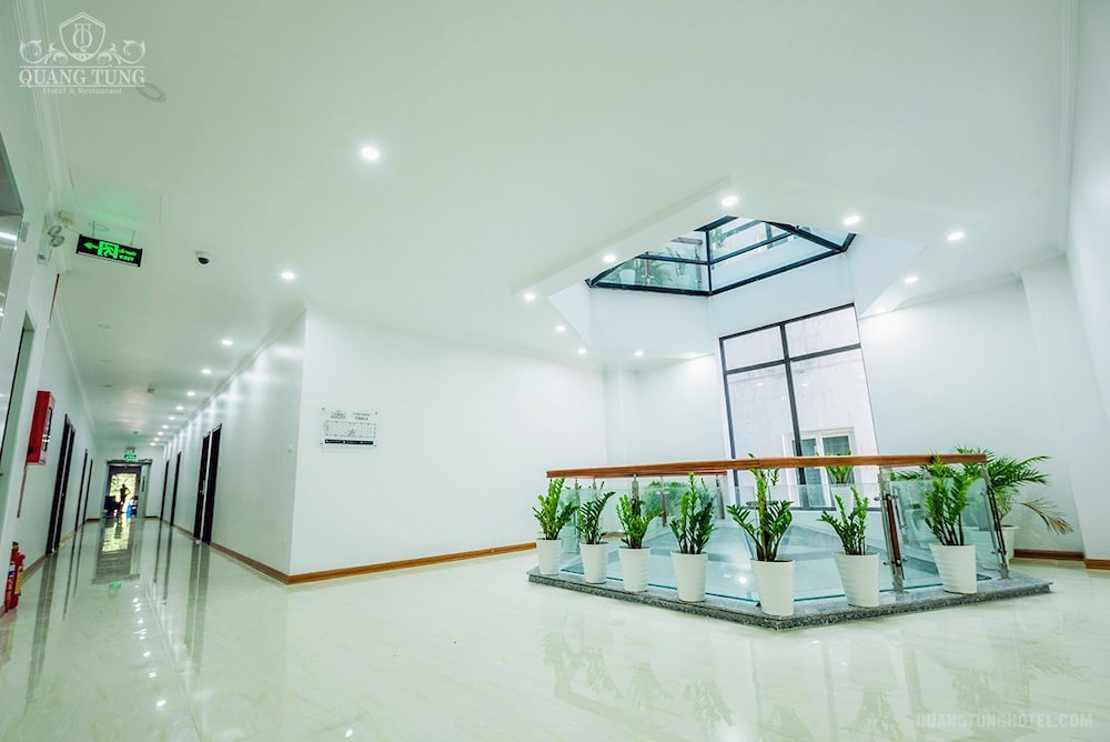 Quang Tung Hotel 35/45