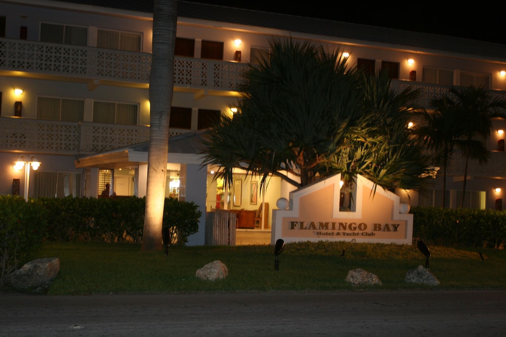 Flamingo Bay Hotel And Marina 49/51