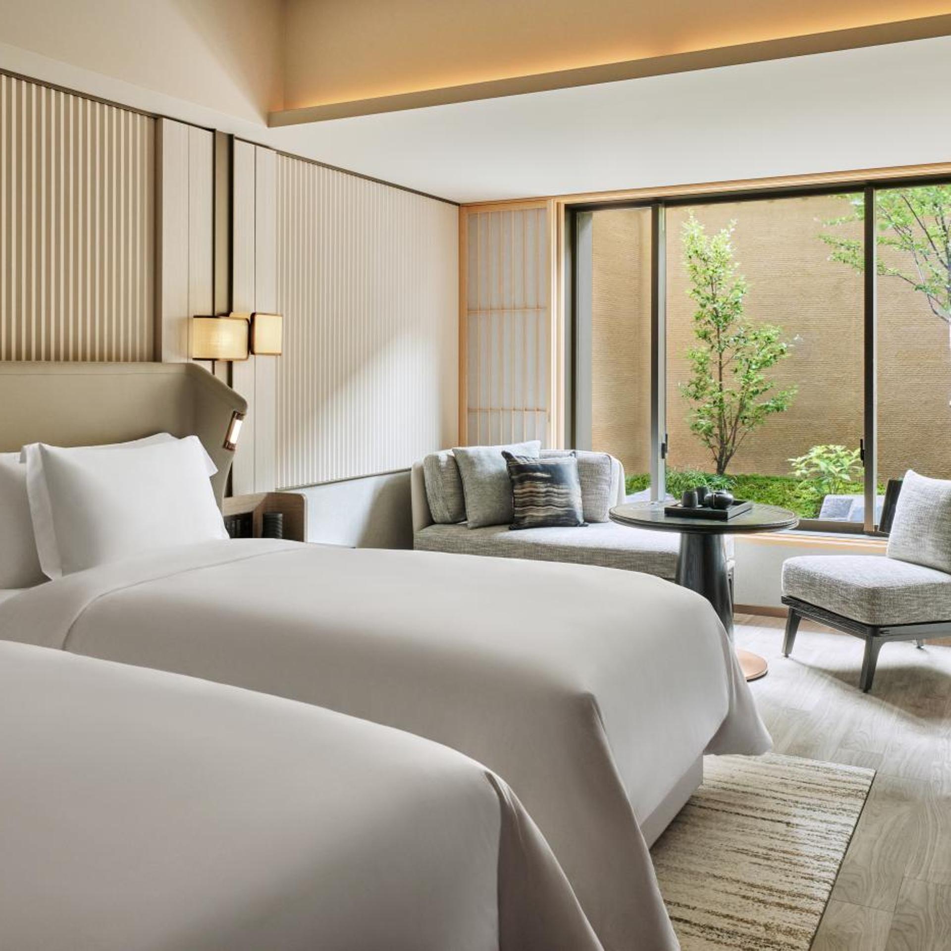 Garden, Premier, Twin Beds