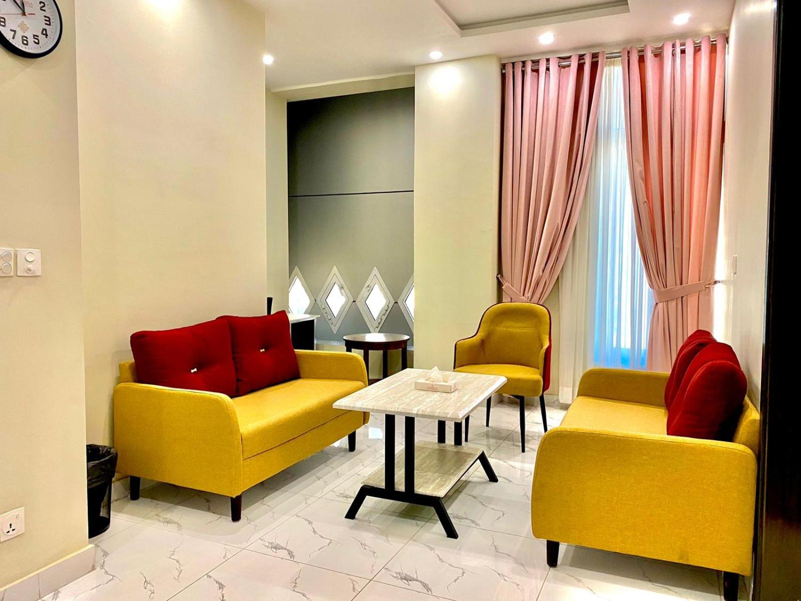 Ambrina Hotel 44/56