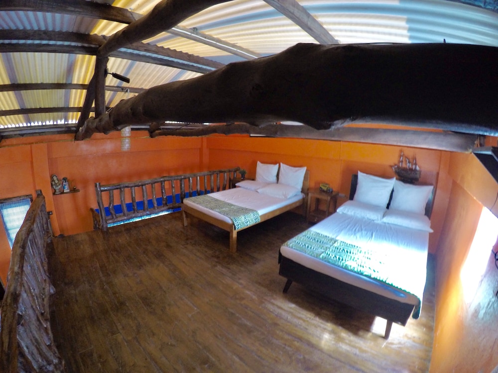 Kandugyap House By The Sea 18/53