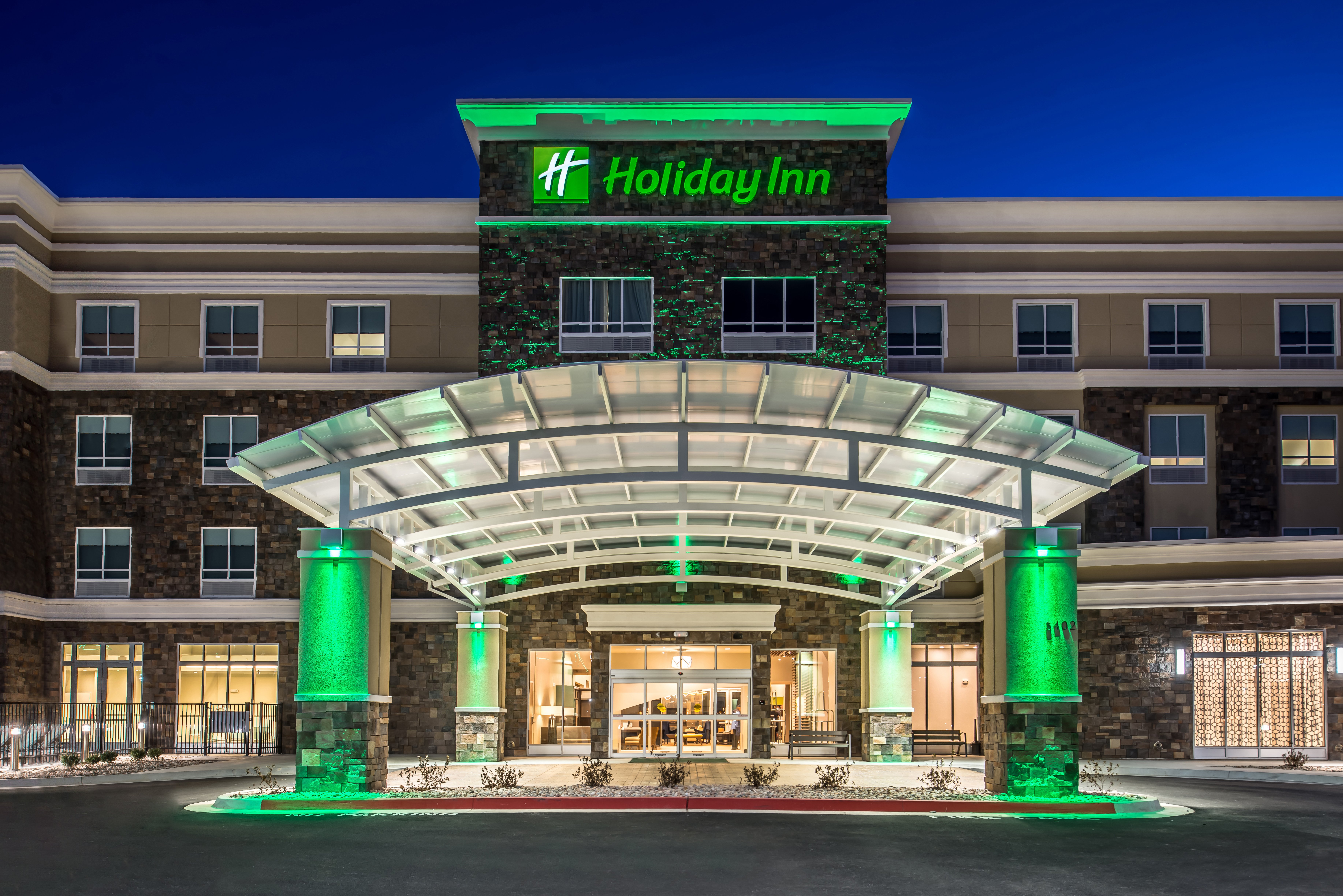 HOLIDAY INN JOPLIN 5/71