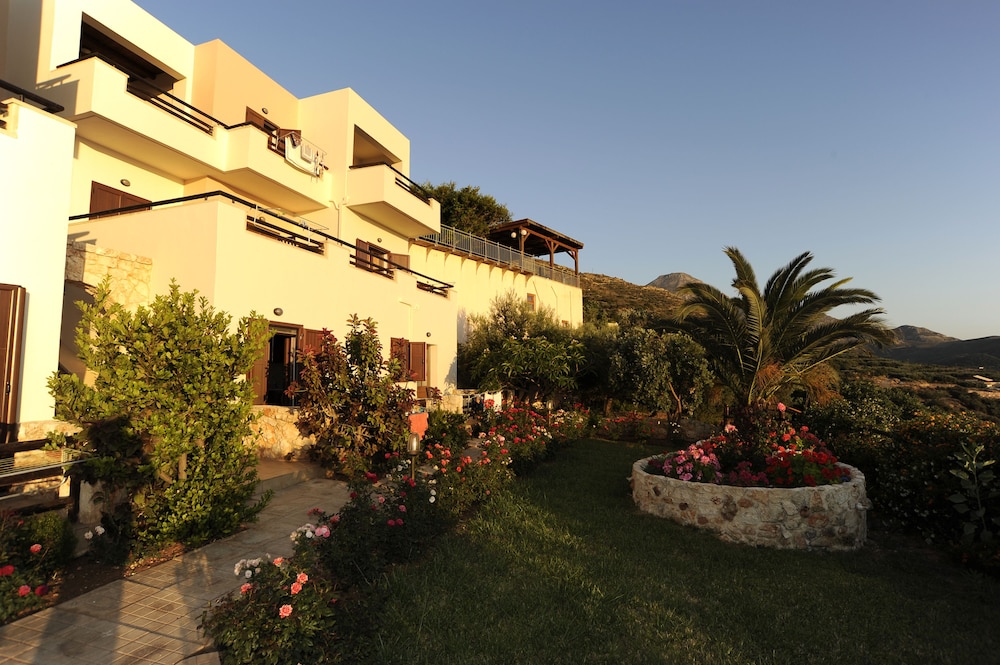 Kavoussi Resort 43/50