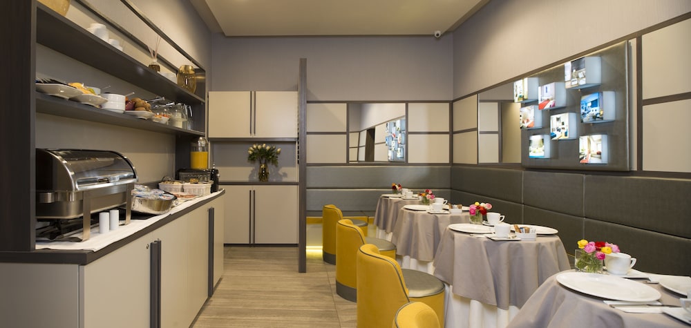 San Carlo Suite 61/71