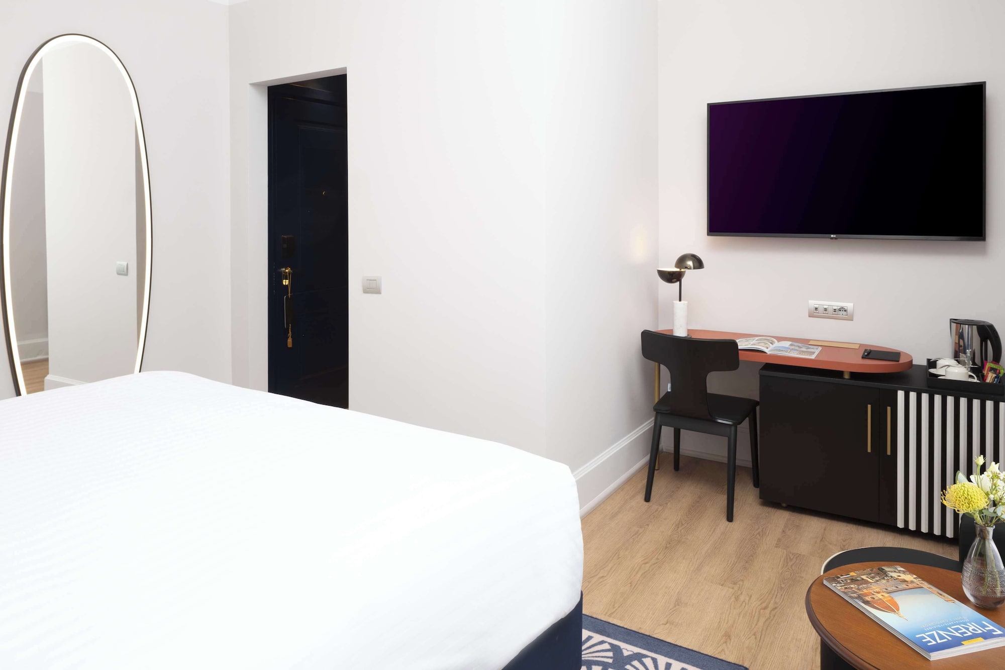 PREMIUM, KING BED