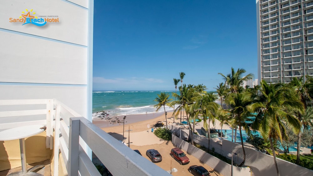 Sandy Beach Hotel 54/57