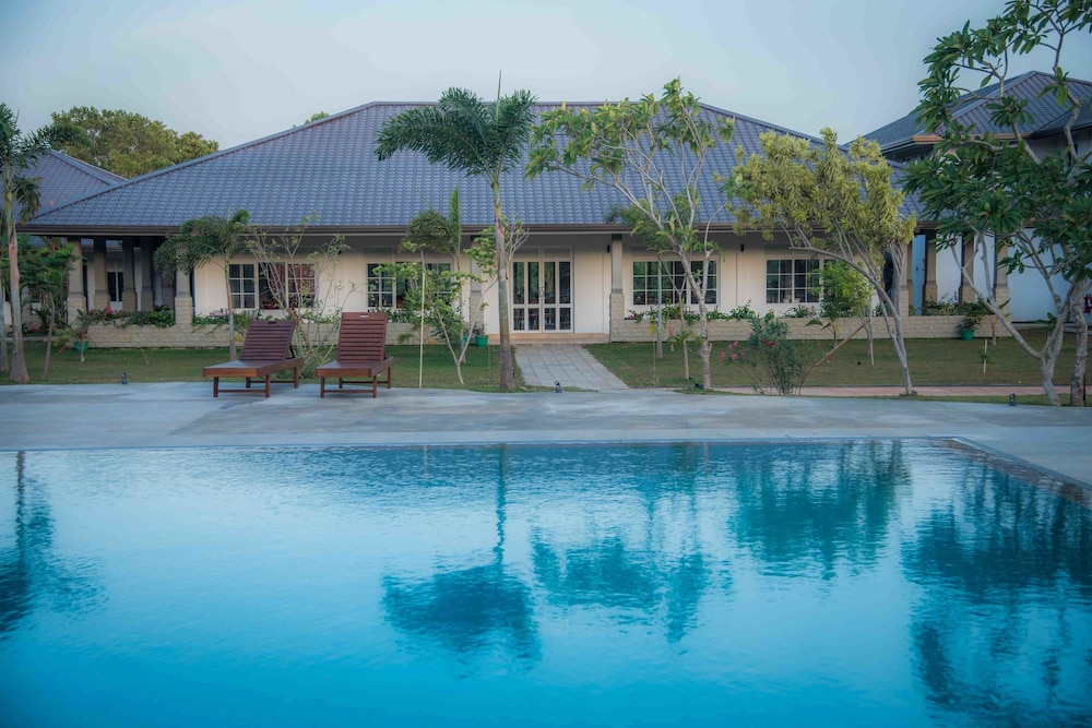 Sungreen Resort And Spa 3/44