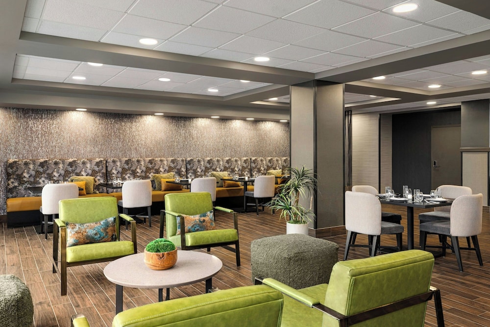 Four Points by Sheraton Columbus - Polaris 39/52