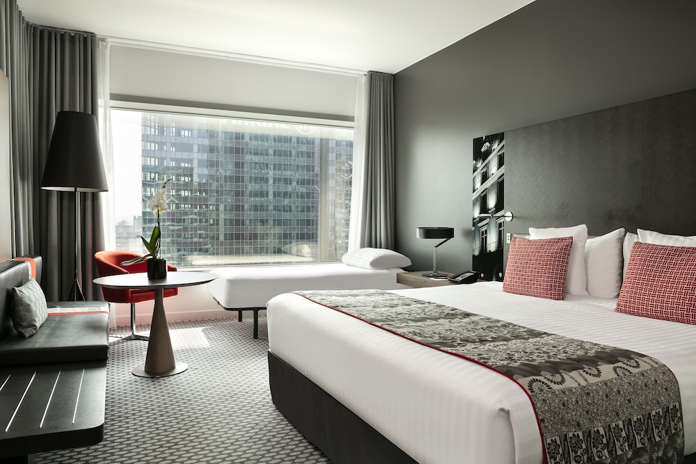 Melia Paris La Defense 23/73