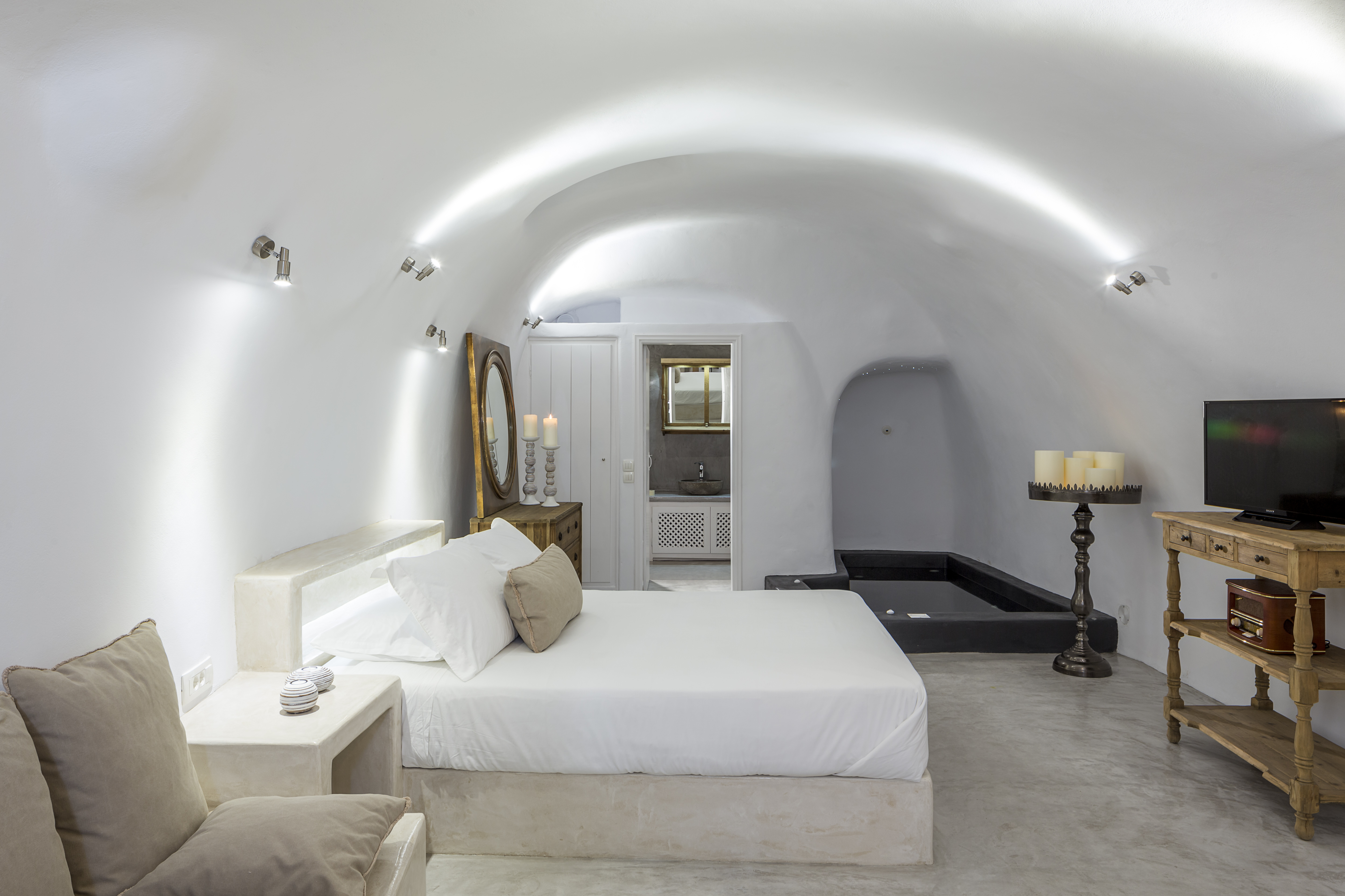 Interior, Aegean, Magic, Caldera and Caldera View, Outdoor Jetted Tub, Hot Tub