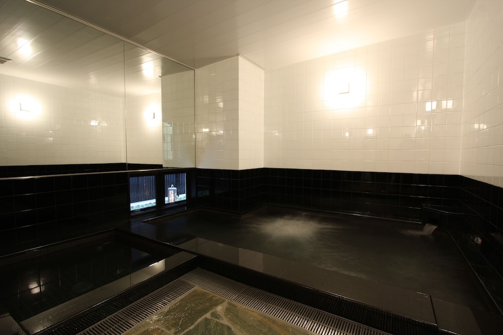 Green Rich Hotel Hamada Ekimae 48/61