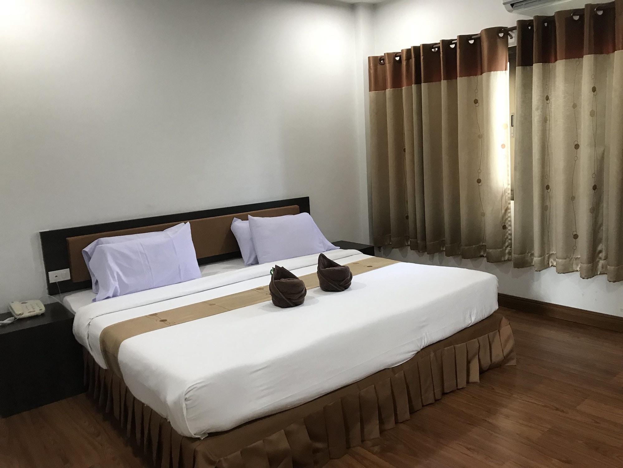 Bordin Hotel 13/33