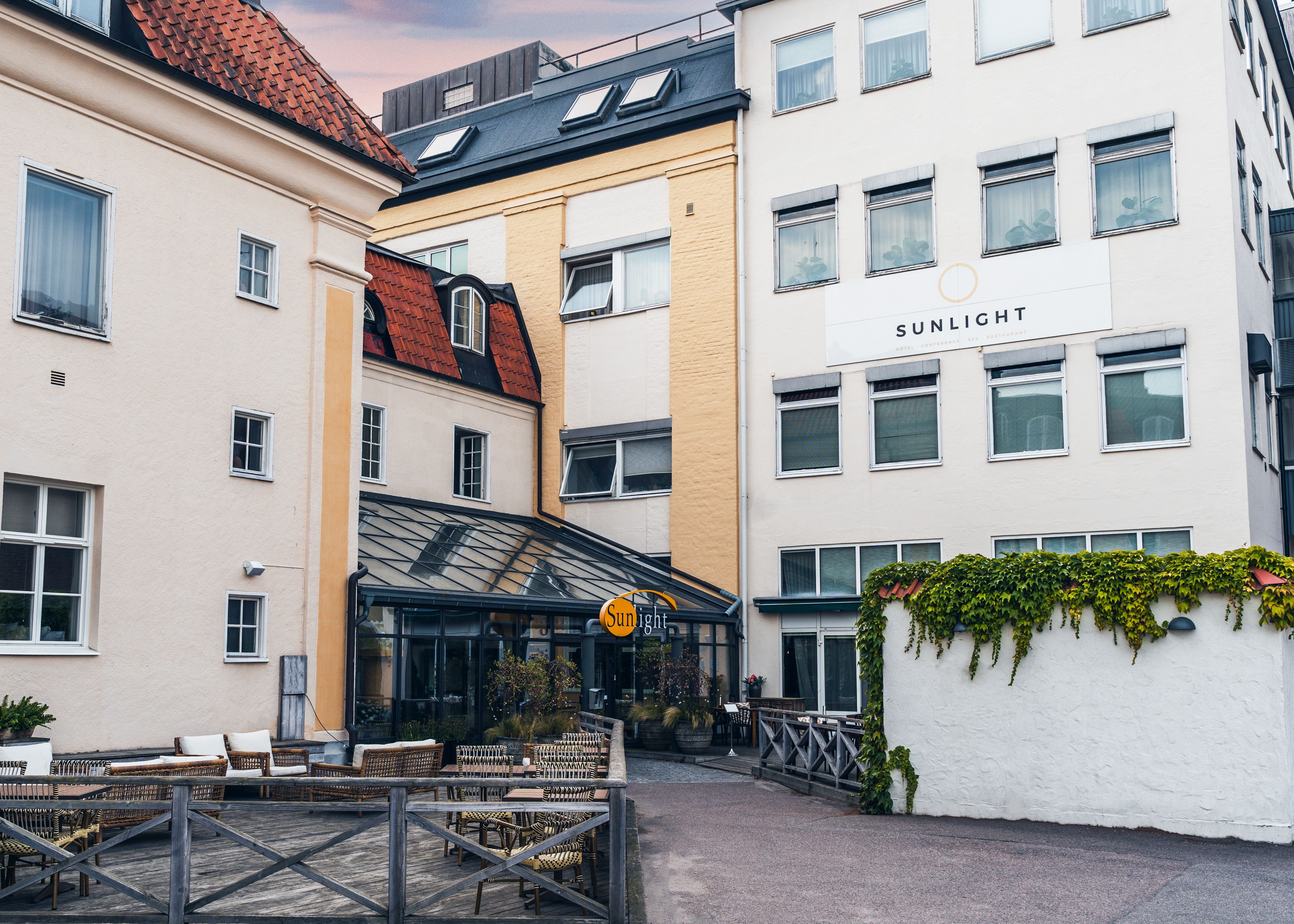 Sunlight Hotel Conference and Spa 10/10