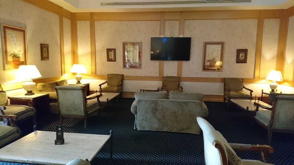 Riviera Hotel Carcavelos 39/50