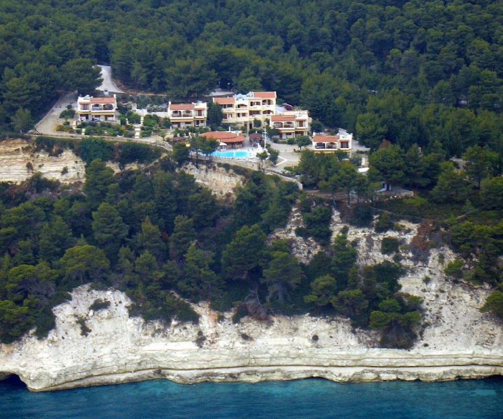 Milia Bay Hotel and Apartments 15/32