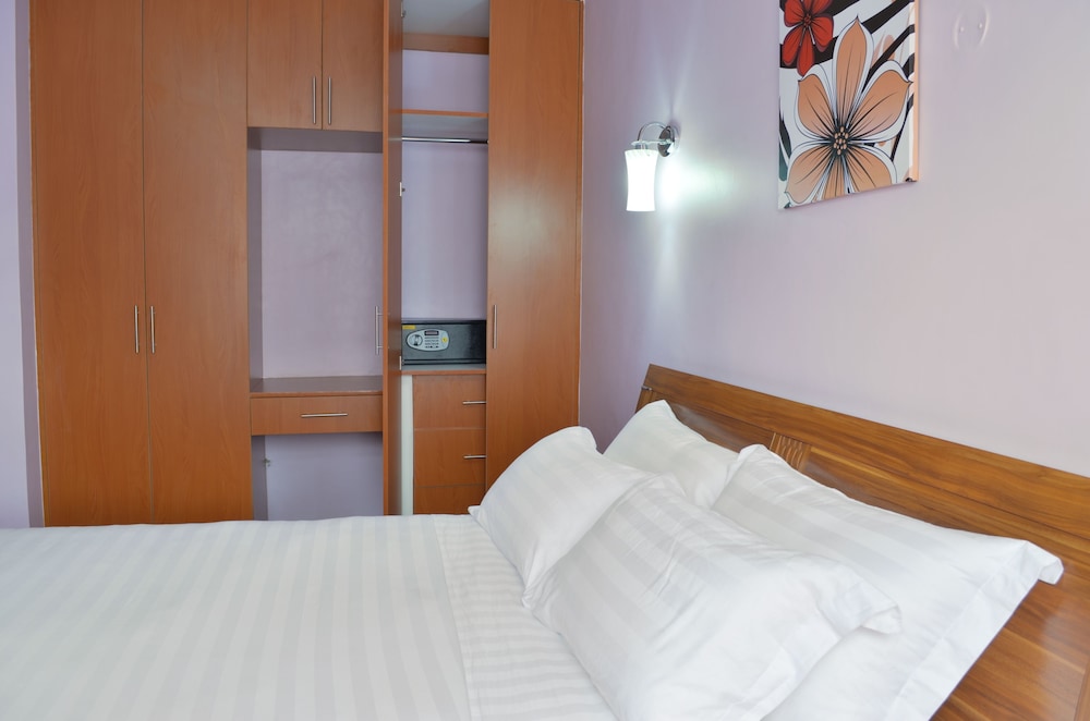 Fahari Palace Serviced Apartments 9/50