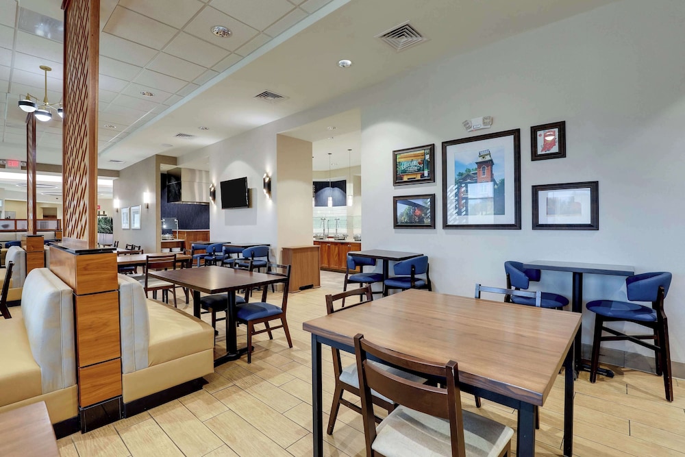 Drury Inn & Suites Lafayette IN 44/56