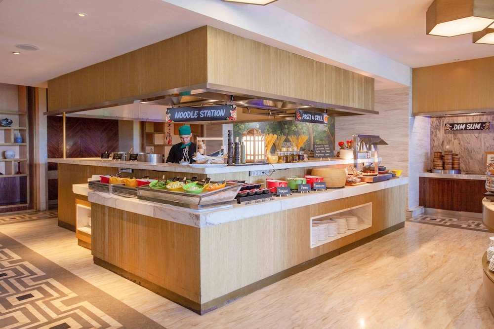 Vasa Hotel Surabaya 9/84