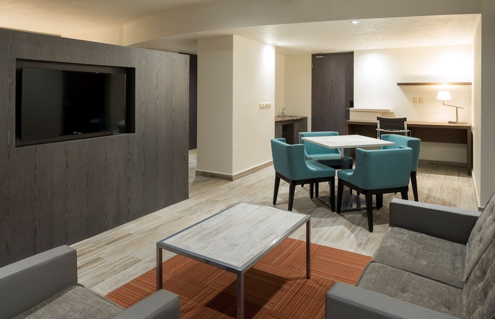 Real Inn San Luis Potosi 42/45