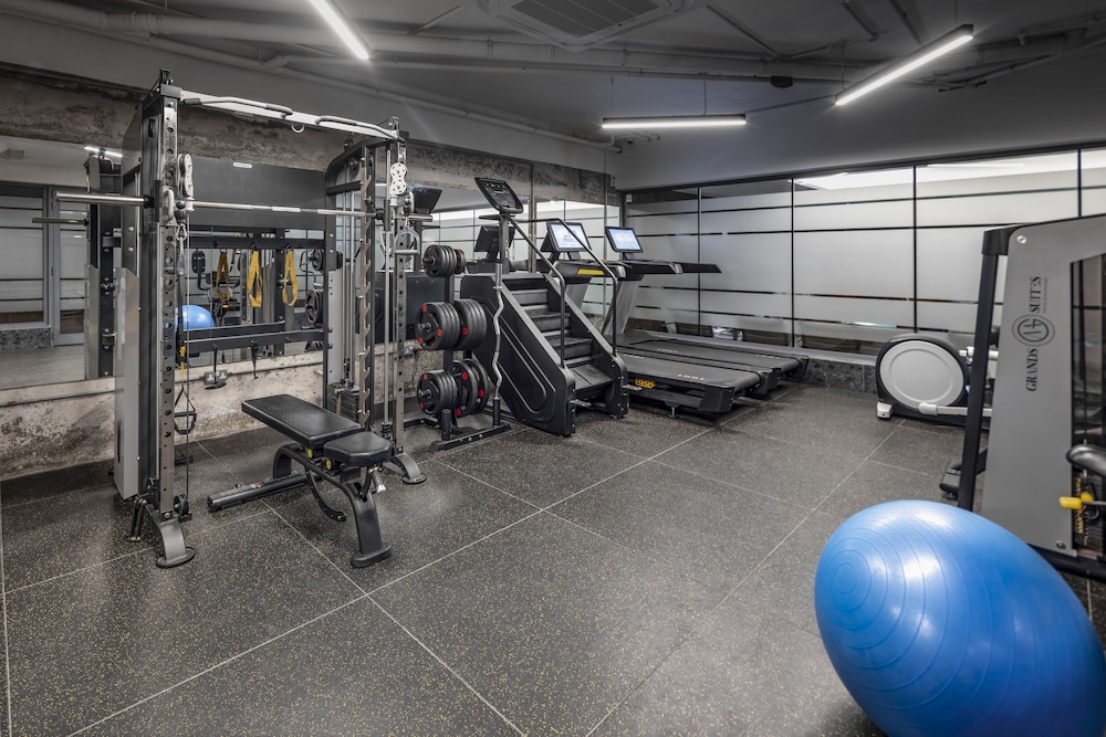 Grands Suites Hotel Residences & Spa 20/50