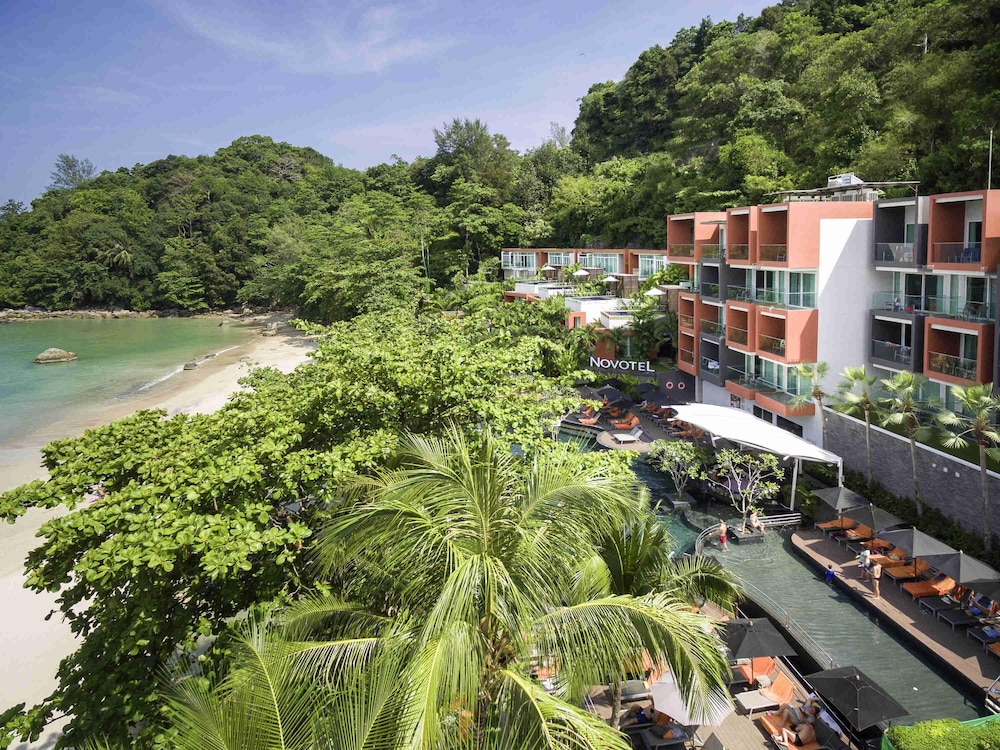 Novotel Phuket Kamala Beach in Kamala